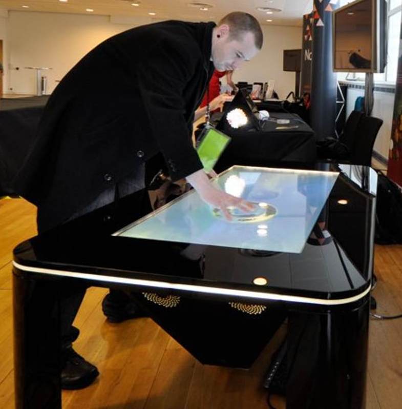 BM Navigation Touch Screen Table